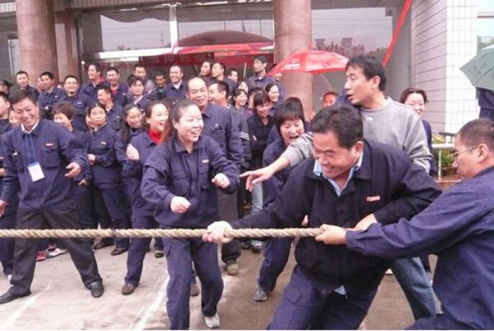 點擊查看詳細(xì)信息<br>標(biāo)題：員工風(fēng)采-拔河比賽 閱讀次數(shù)：3361